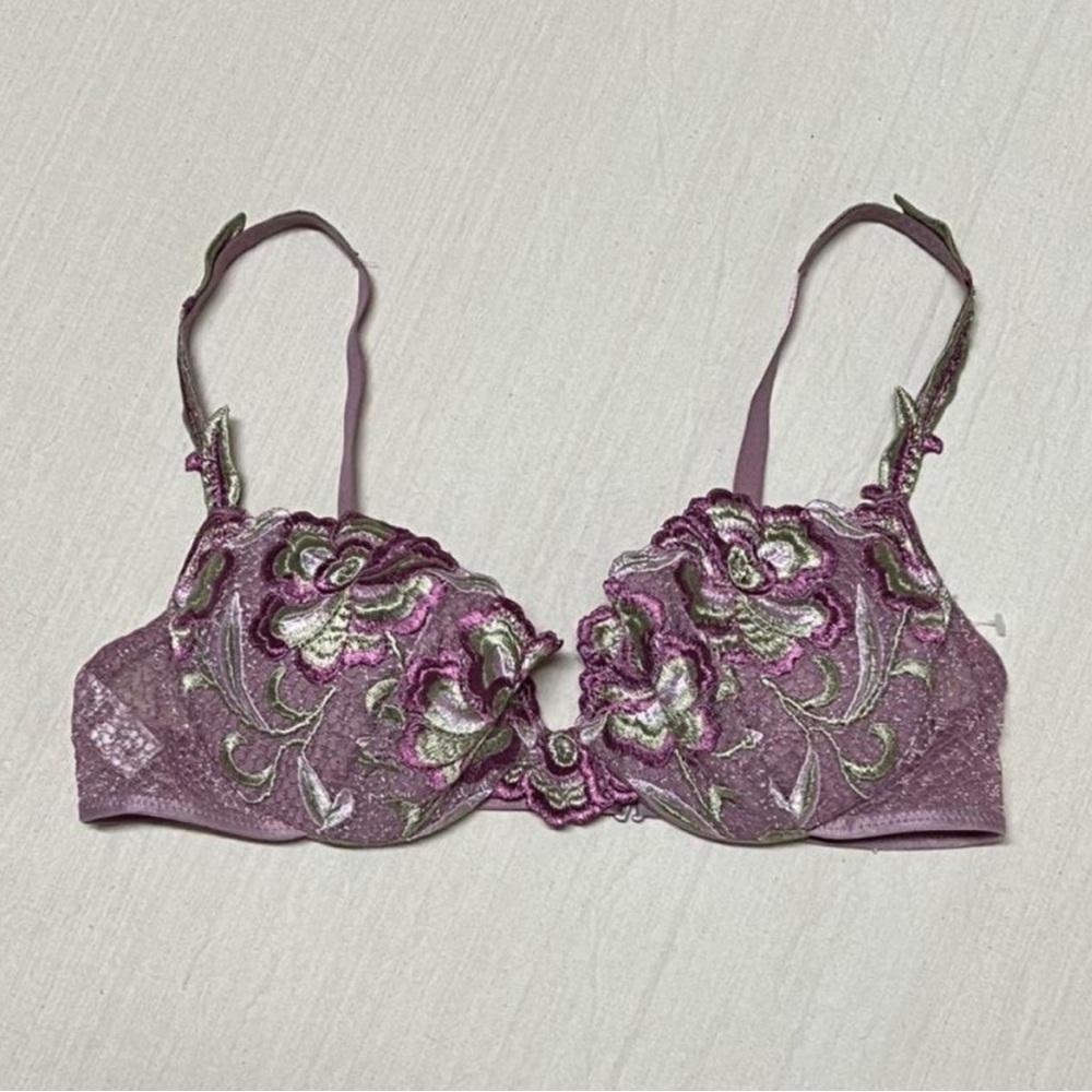 Wacoal Floral Lace Bra in Purple and Green
